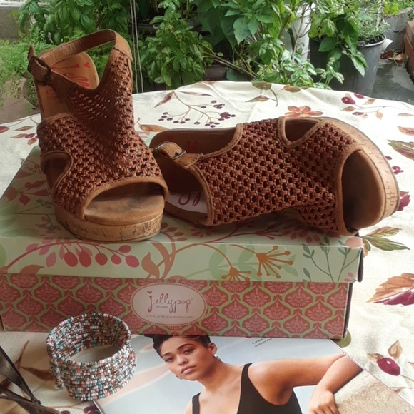 Jellypop Shoes - 💖HP💖 SALE💥Pre-loved Jellypop Sandals🍁